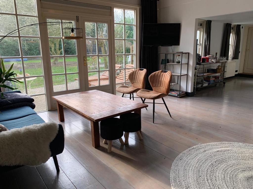 Bed and Breakfast Sleepzzz Heusden  Экстерьер фото