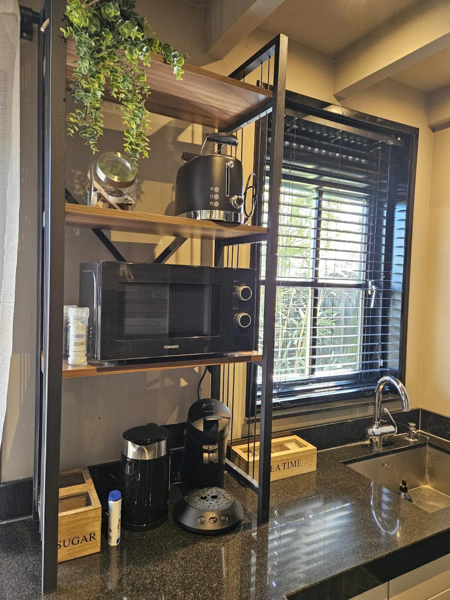 Bed and Breakfast Sleepzzz Heusden  Экстерьер фото